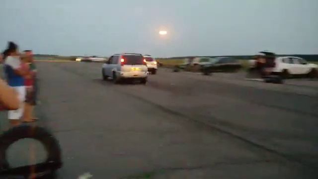 1.Duster 1.5dci vs Nissan X-trail 2.2 dci смотреть онлайн