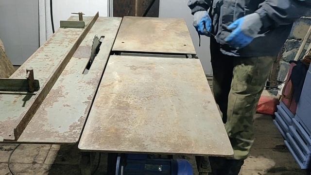 Самосборный распиловочно-строгальный станок по дереву смотреть онлайн