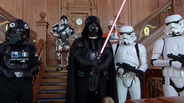 DARTH VADER AND THE EMPIRE INVADE TITANIC TATTOO CONVENTION смотреть онлайн