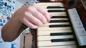 Уроки на аккордеоне. Разбор Детство,Шатунов