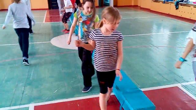 Фрагмент тренировки младшей группы от 26 апреля 2017 смотреть онлайн