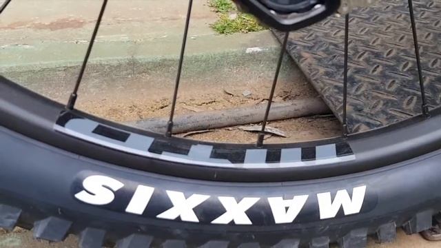 New Bike Day | Norco Range A2 Bike Check смотреть онлайн