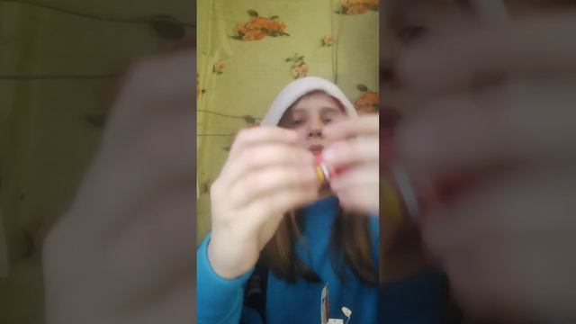 Распаковка гигиенической помады ChupaChups смотреть онлайн