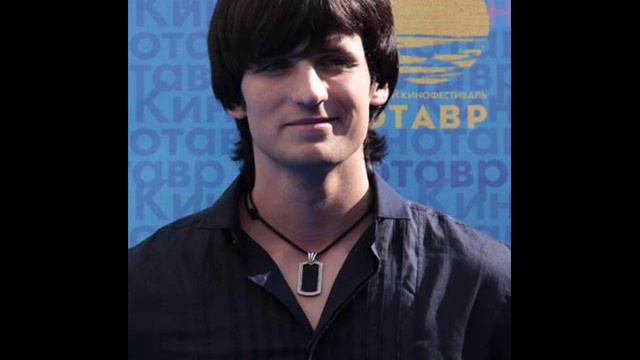 Dmitry Koldun - Nochnoj Pilot Español смотреть онлайн