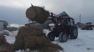 МТЗ 892.2 с размотчиком рулонов своими руками