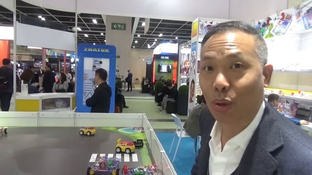 Выставка игрушек в Гонконге. Что там делают Очумелые ручки? смотреть онлайн