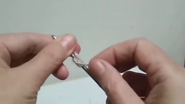 Как сделать вязаный i-cord шнур спицами. Лучший вариант из 4-х петель. смотреть онлайн