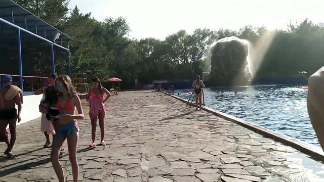 Обзор 🌴КАПЧАГАЙСКОГО АКВАПАРКА🌴ЛЕТО 2019.🌴АКВАПАРК В КАПЧАГАЙЕ🌴 смотреть онлайн