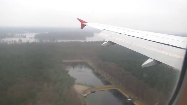 Landing in Berlin (TXL) / Посадка в Берлине смотреть онлайн