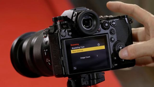 Panasonic - LUMIX S series - DC-S1, DC-S1R - Tutorial: Bracketing смотреть онлайн