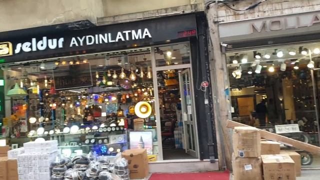 Улица люстр в Стамбуле смотреть онлайн