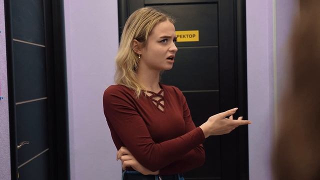 СТАРШЕКЛАССНИЦА ВСКРУЖИЛА ГОЛОВУ КИРИЛЛУ!!! смотреть онлайн