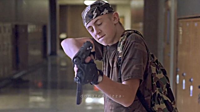 𝐂𝐎𝐋𝐔𝐌𝐁𝐈𝐍𝐄 - 𝐄𝐋𝐄𝐏𝐇𝐀𝐍𝐓 𝟐𝟎𝟎𝟑 смотреть онлайн