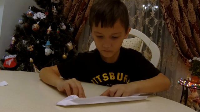 Танк из бумаги смотреть онлайн