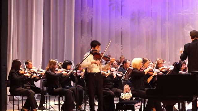 Уильям Кролл. Банджо и скрипка. Banjo and Fiddle. William Kroll. Солист Евгений Гудименко. 2017 год смотреть онлайн