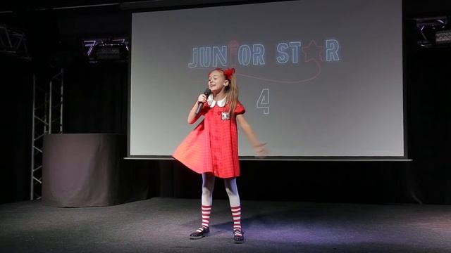 Куренкова Виктория, 9 лет. - песня "Я и маленький принц". смотреть онлайн