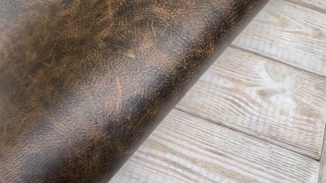 Кожа растительного дубления артикул Grunch Old Brown от фабрики La Perla Azzurra. смотреть онлайн
