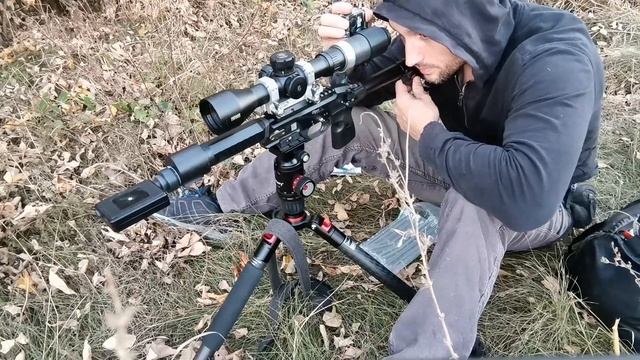 Стрельба с триподом. 1.  
Rifle Tripod.