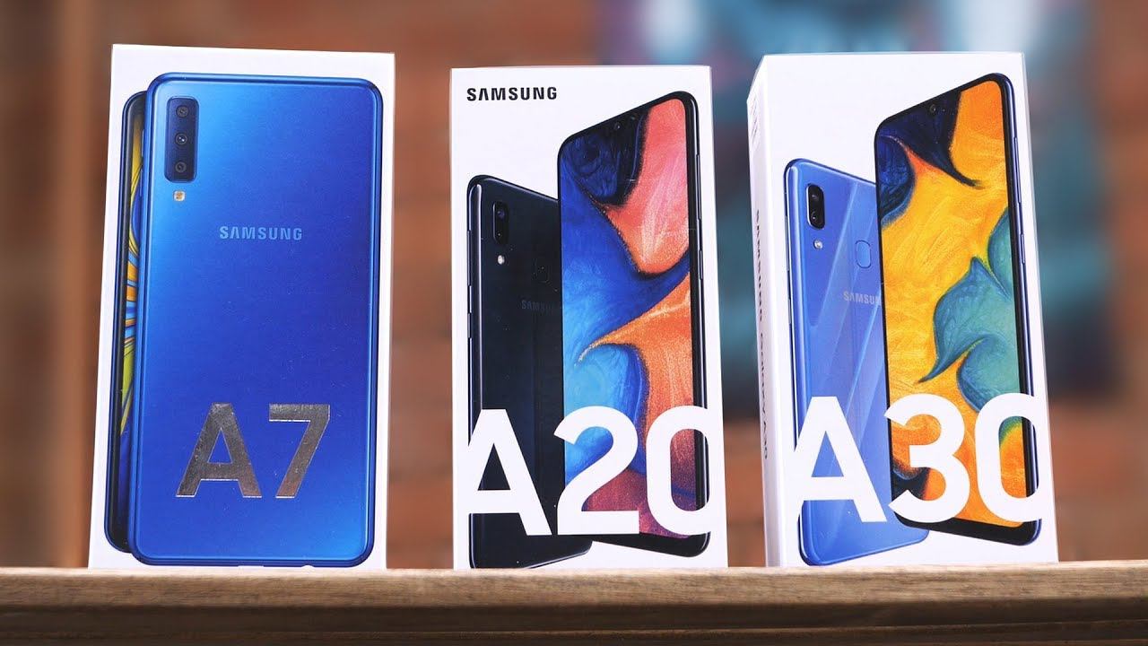 Samsung Galaxy A30, A20 или A7 2018: что купить? Обзор-сравнение самсунгов за 15 000 рублей смотреть онлайн