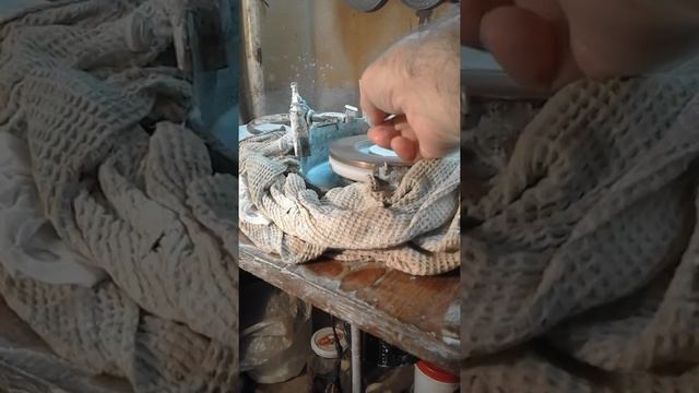 бирюза природная. Обточка рундиста.