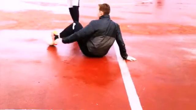 Поскользнулся ! смотреть онлайн