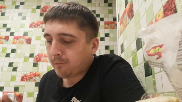 МУКБАНГ ГОТОВИМ ВАРЕНИКИ С КАРТОШКОЙ И КАПУСТОЙ