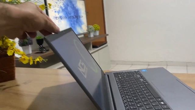 Analise | Notebook Samsung BOOK 2024 / Intel Core i3 смотреть онлайн