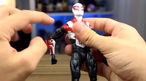 Фигурка ЧЕЛОВЕКА-ПАУКА 2099 от Marvel Legends!