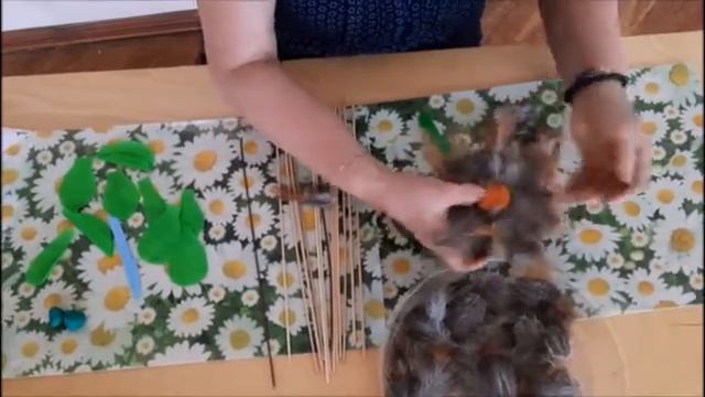 Цветок из перьев смотреть онлайн