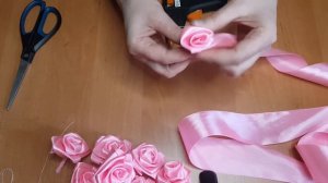 Очень легкий способ, ?КАК СДЕЛАТЬ РОЗУ? из атласной ленты