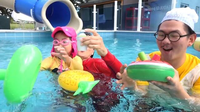Boram Main di Mainan Air & Geser Anak-anak Berenang di Kolam Seluncur Air Fun Kids Water Park смотреть онлайн