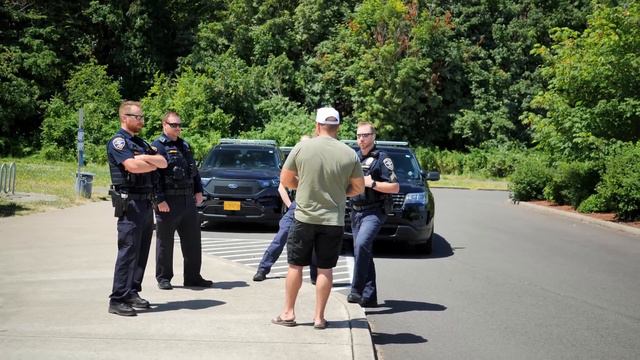The Search for 16-year-old Brian Page.. (Missing Since 1975) смотреть онлайн