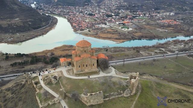 Монастырь Джвари, Мцхета, Грузия смотреть онлайн