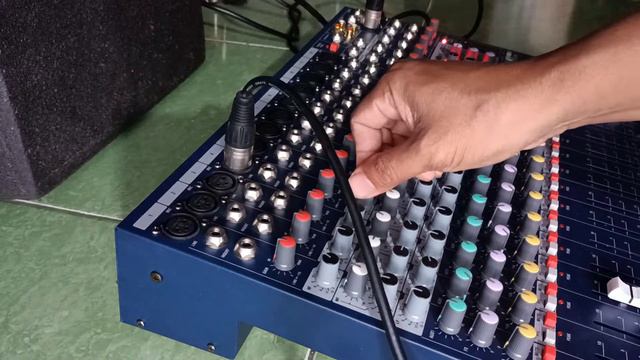 mixer efx 12 смотреть онлайн