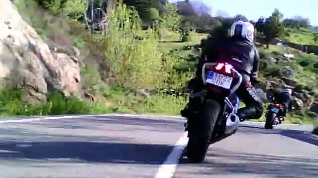 DE ROBLEDO A LA CRUZ VERDE SUZUKI SV 650 S смотреть онлайн