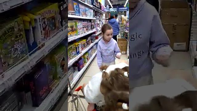 Детский мир. Подарки к Новому году. смотреть онлайн