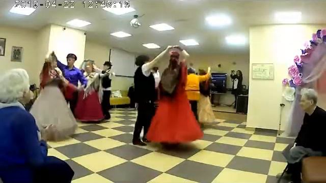 танец "Ромашка"(в отчётном концерте студии "Гранд Синьоры") смотреть онлайн