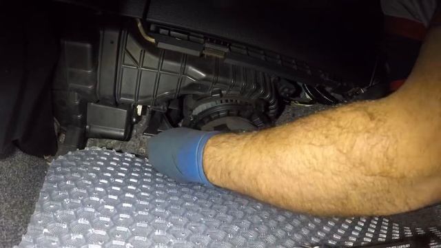 How to remove and replace blower motor on suzuki sx4 2008 смотреть онлайн