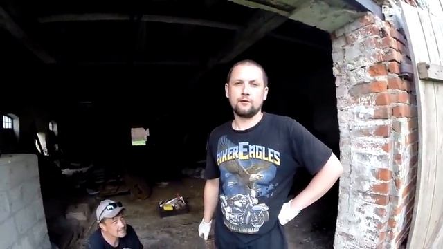 Восстанавливаем немецкое здание часть 4. Ремонт крыши, замена обрешетки , перекладка черепицы смотреть онлайн