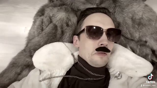 Женское внимание. Каким оно должно быть? смотреть онлайн
