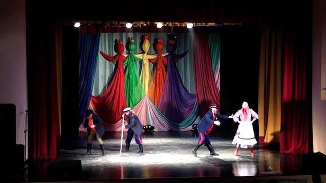 Танцевальная кавер-группа "Хобби". Шуточный танец "Деды" Верховажский РДК смотреть онлайн