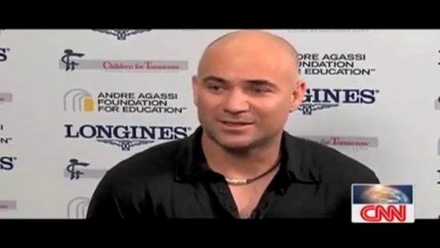 Steffi Graf and Andre Agassi talk about Wimbledon on CNN смотреть онлайн