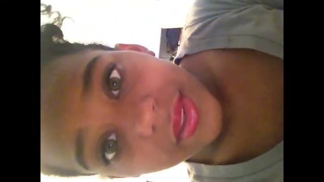 Green Colored contacts смотреть онлайн