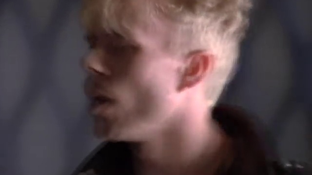 Depeche Mode - Just Can't Get Enough смотреть онлайн