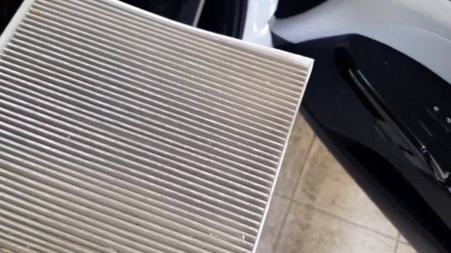 Замена салонного фильтра KIA K5 (КИА К5) смотреть онлайн