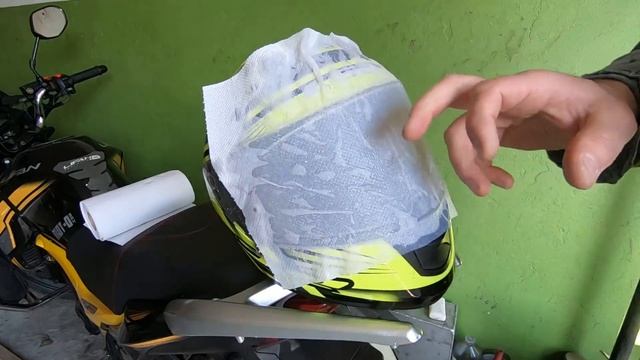 Як мити визор мотошолома (чим мити візор мотошолома) смотреть онлайн