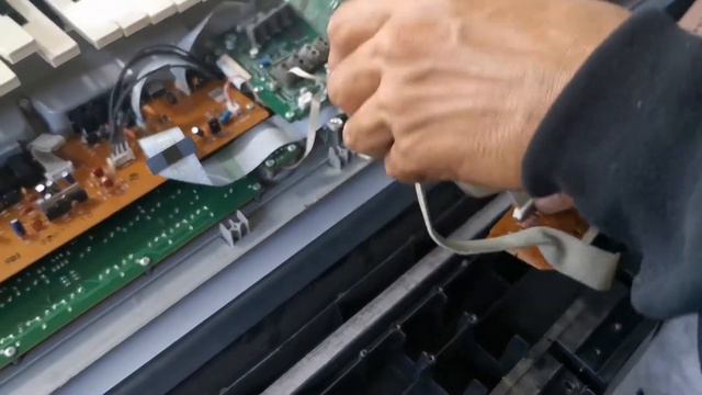 How to Repair Yamaha keyboard piano keys no sound MM6 MM8 Mo8. Mo6 Motif es xs mx61 смотреть онлайн