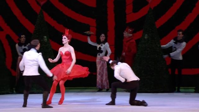 Queen of Hearts in Alice's Adventures in Wonderland смотреть онлайн