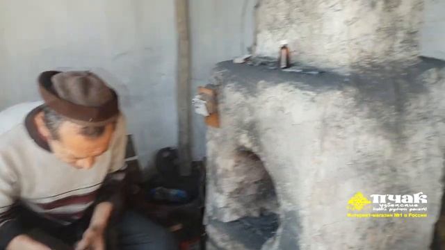 Как узбекские мастера делают клинок для пчака своими руками | "В гостях у узбекских мастеров" смотреть онлайн