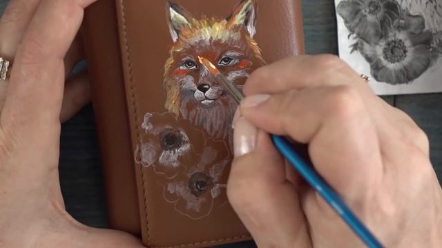 Роспись кошелька, секреты стойкого рисунка. Чем рисовать на коже? Мастер-класс Натальи Удовиной. смотреть онлайн